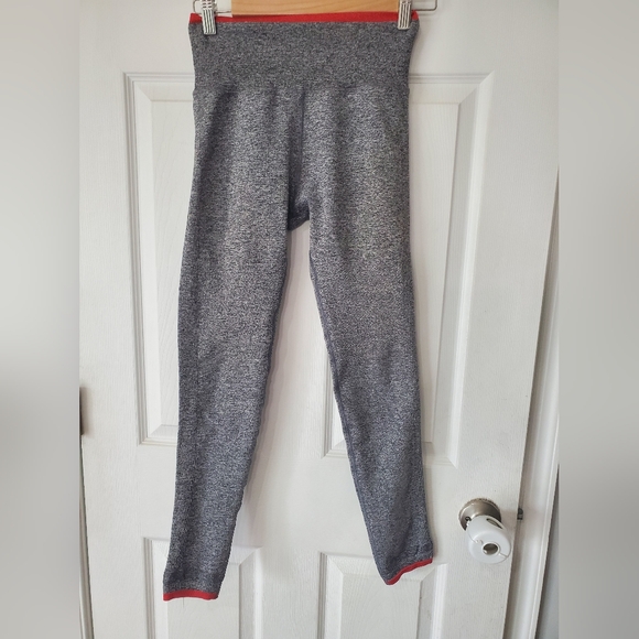 Athleta Andes High Rise Seamless Tight Gray with Red Trim| Size: S - Picture 9 of 12